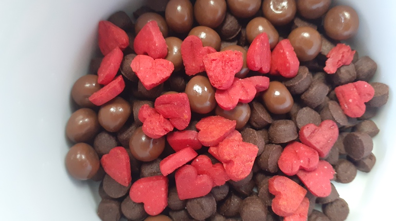 Микс Печенье-дропсы с какао, экструзия в молочном шоколаде и печенье Сердечки